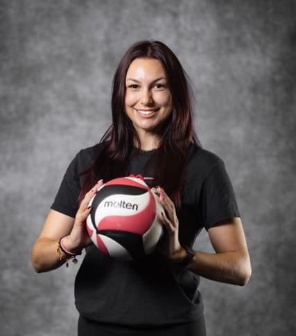 Coach Tristin Sahlie